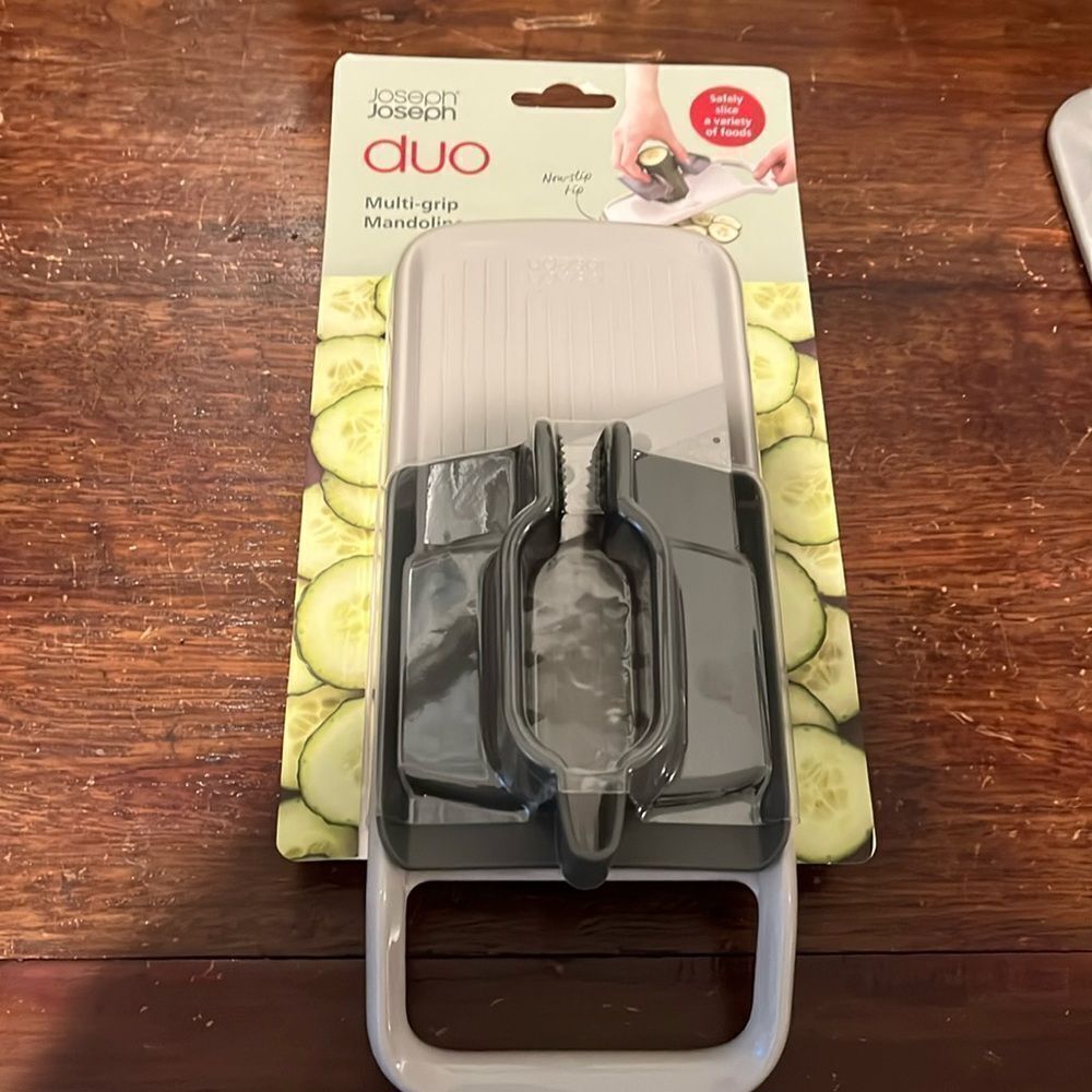 Joseph Joseph NEW IN Package Duo Multi-grip Mandoline Vegetable Slicer & Cutter